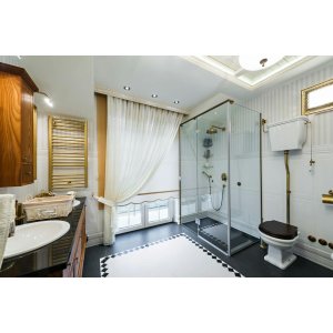 Jakie akcesoria prysznicowe najlepiej pasują do brodzika retro?