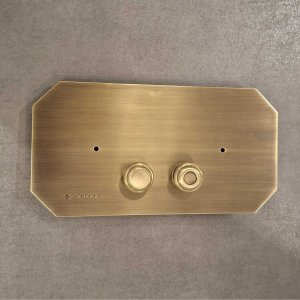 Sbordoni Przycisk spłukujący brąz polerowany SB071BR